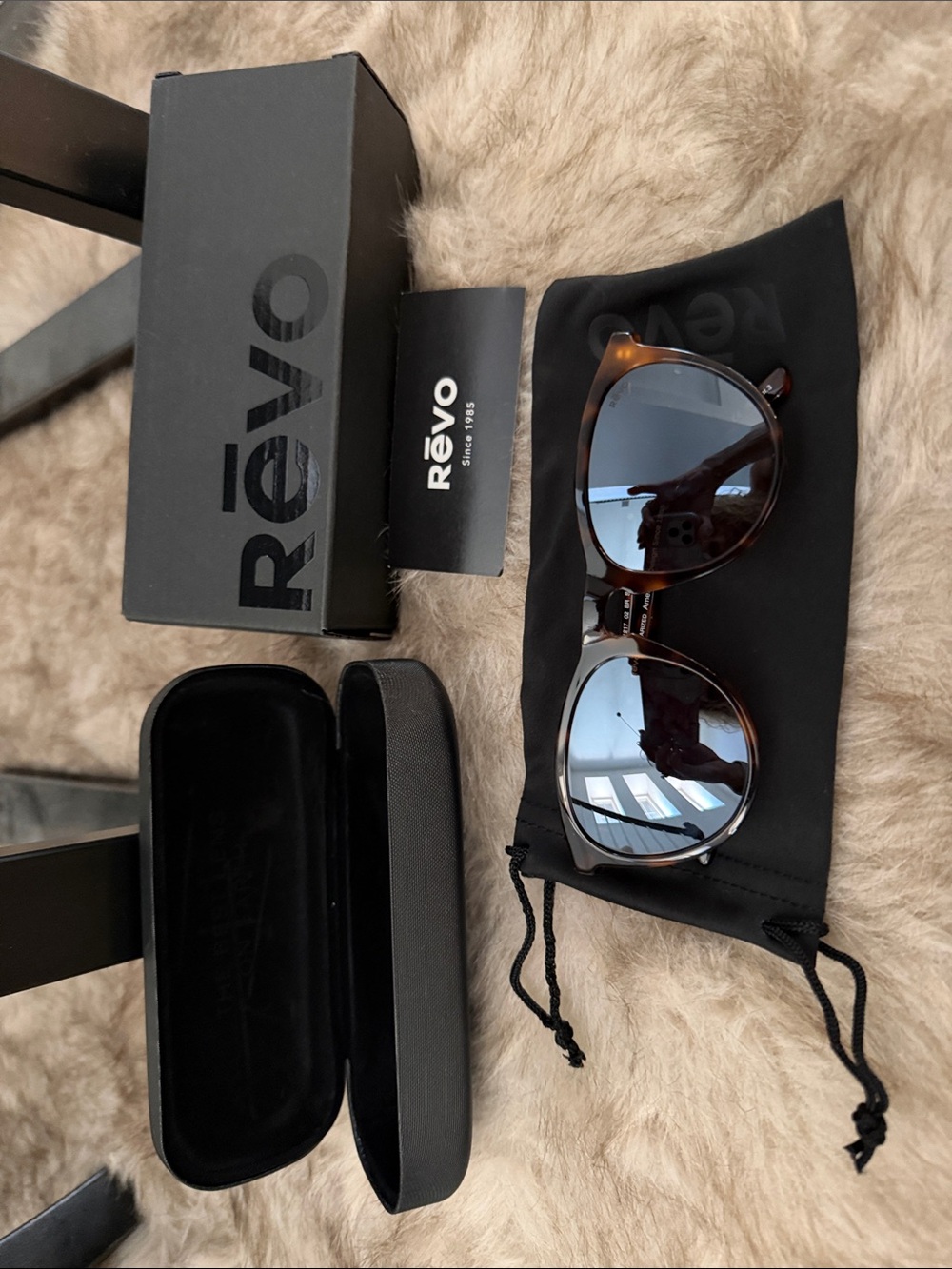 New!!!! Revo Women's Tortoiseshell Frame Sunglasses w/case and original box.